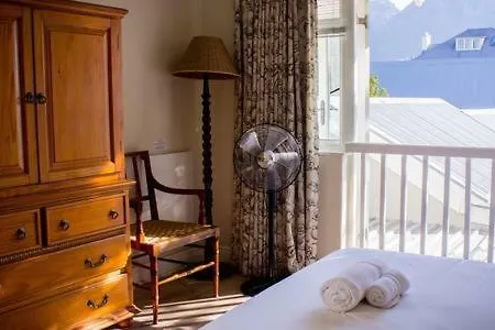 Westbury House Guest House Cape Town Exterior photo