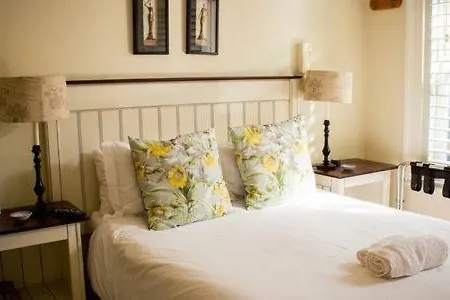 Westbury House Guest House Cape Town Exterior photo